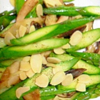 アスパラガスと椎茸の炒め物